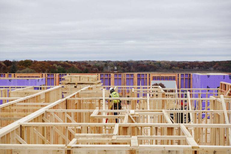 Carpenters 322