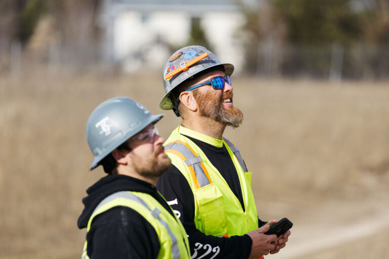 Carpenters 322